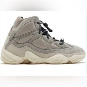 Yeezy 500 High Women 6.5/ Men 5